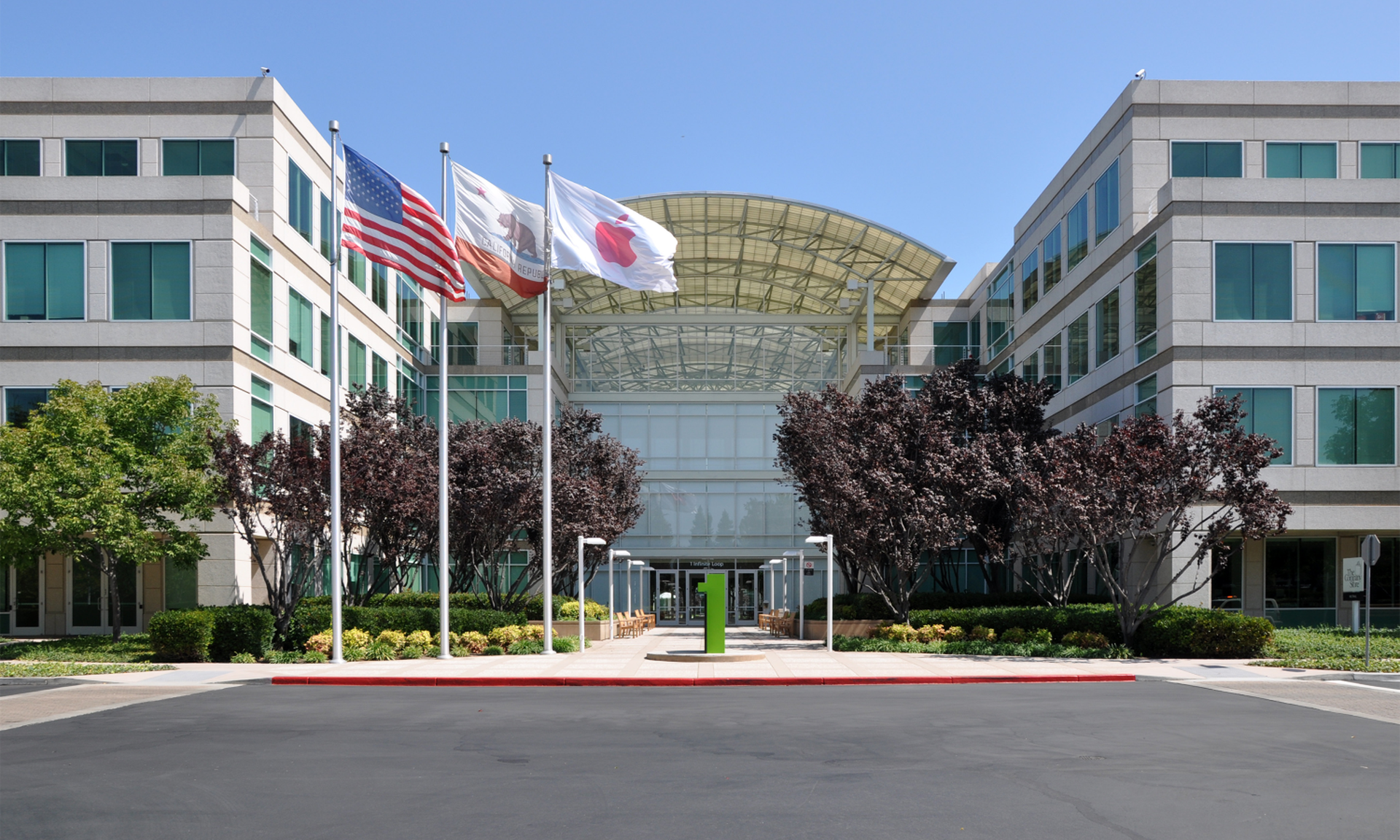 The Apple headquarters, in Apple_Headquarters in_Cupertino, California. (CC BY-SA 3.0)