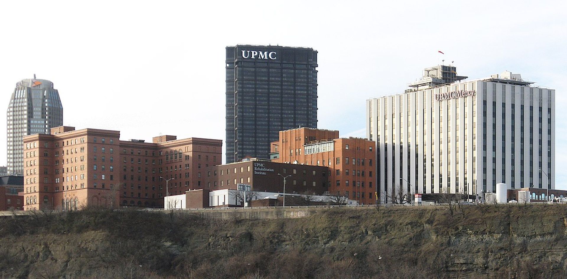 UPMC Mercy Hospital viewed from across the Monongahela River. (Cbaile19)