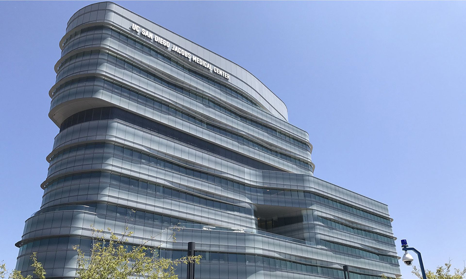 UC San Diego Health&#8217;s Jacobs Medical Center is seen in this photo from 2017. (TritonsRising via Wikimedia Commons)