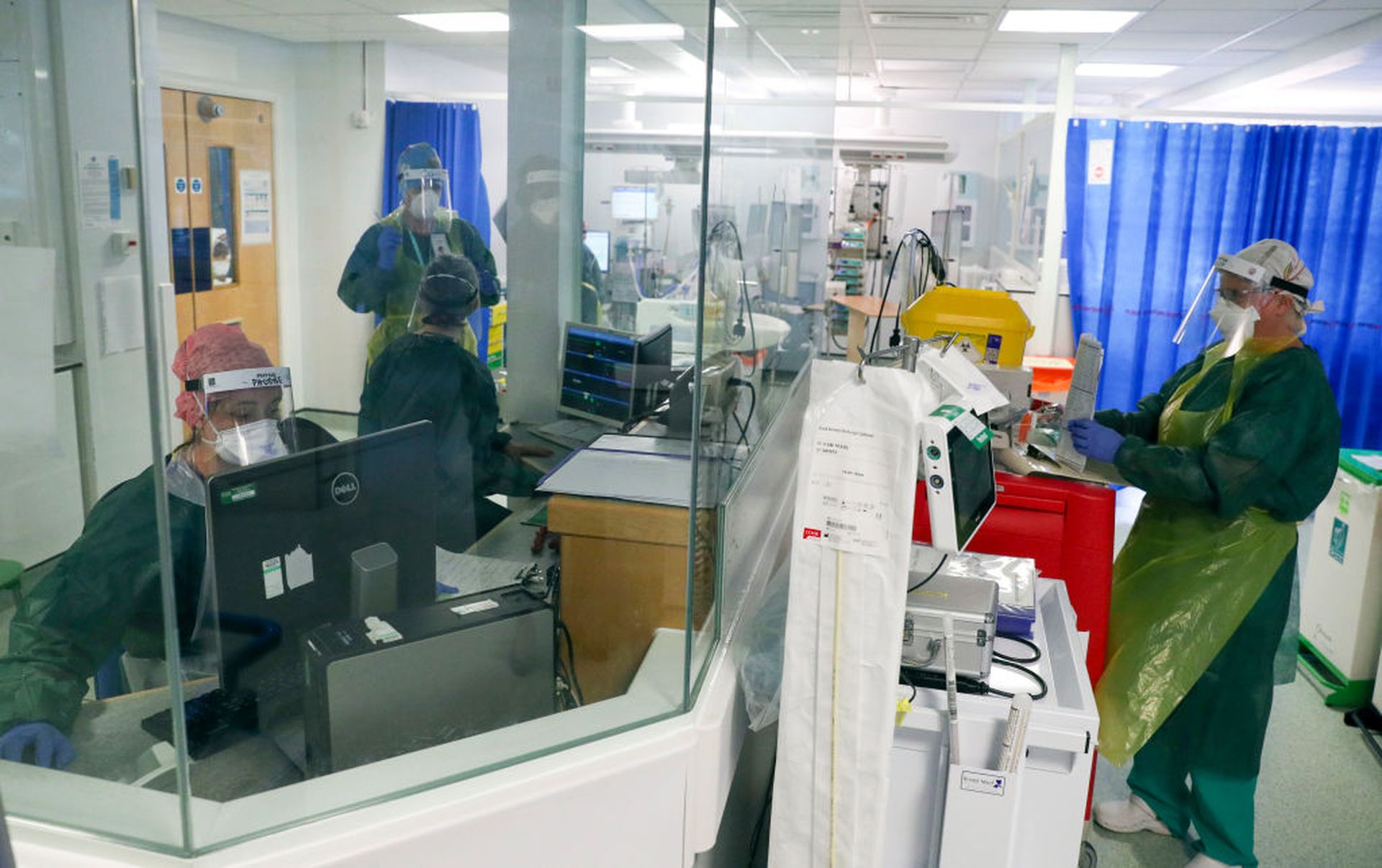 FRIMLEY, ENGLAND &#8211; MAY 22: Image released on May 27, Medics at work in an Intensive Care ward treating coronavirus patients at Frimley Park Hospital in Surrey to send to the parents as visiting hours are restricted because of COVID pandemic on May 22, 2020 in Frimley, United Kingdom. The hospital is part of the Frimley Health NHS Foundation T...