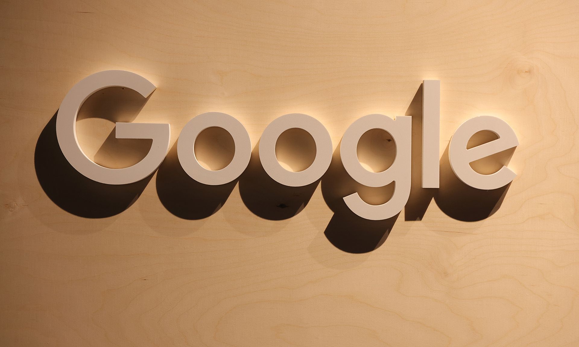 Google Logo wood