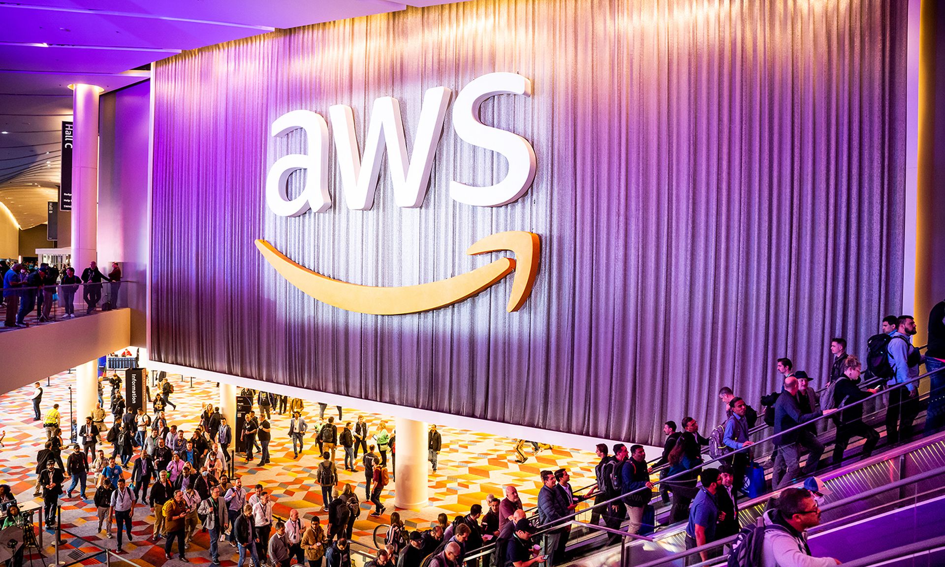 AWS logo