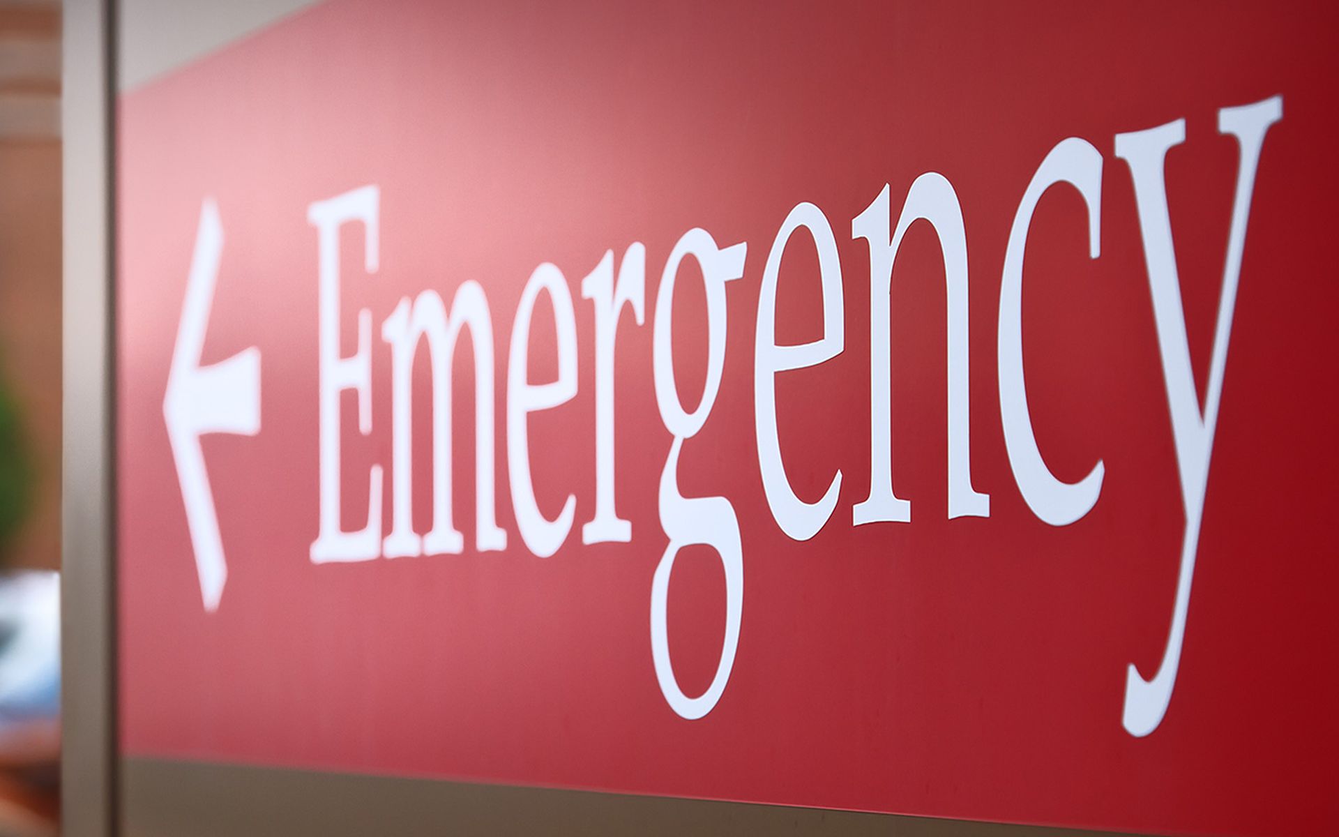 Hospital emergency sign