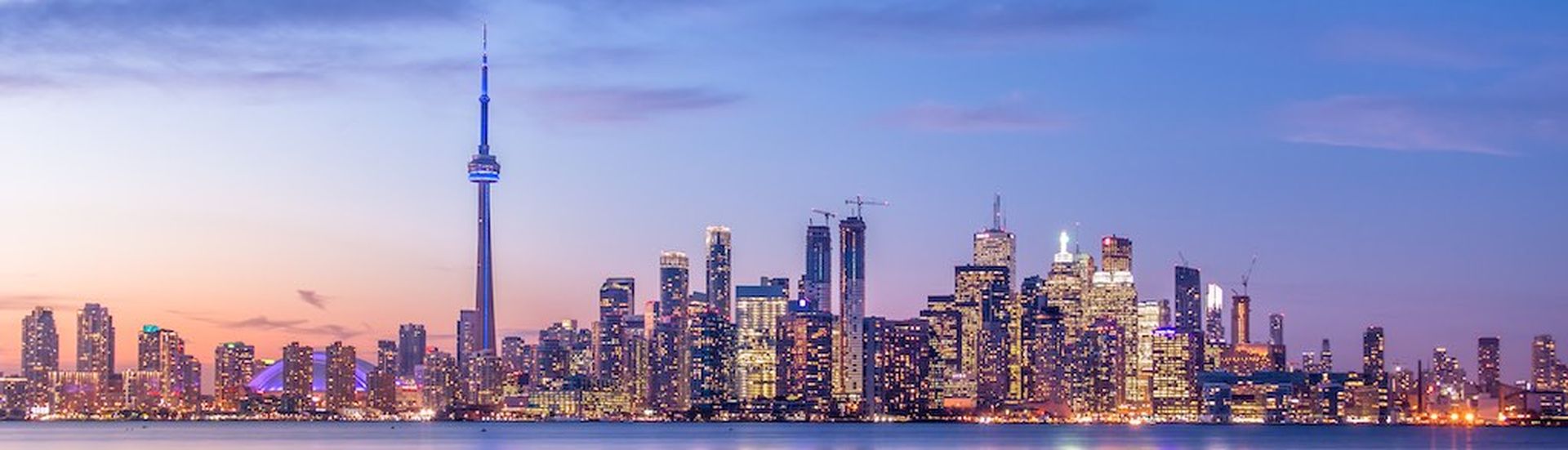 Toronto Skyline with purple light &#8211; Toronto, Ontario, Canada