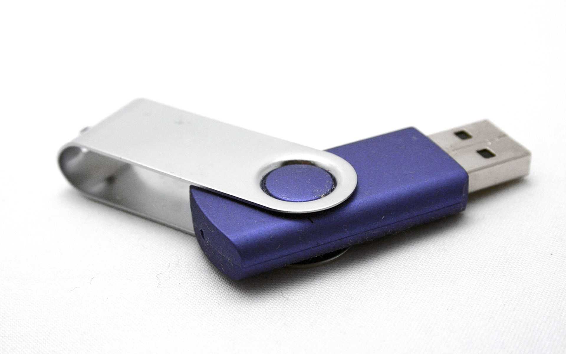 USB drive