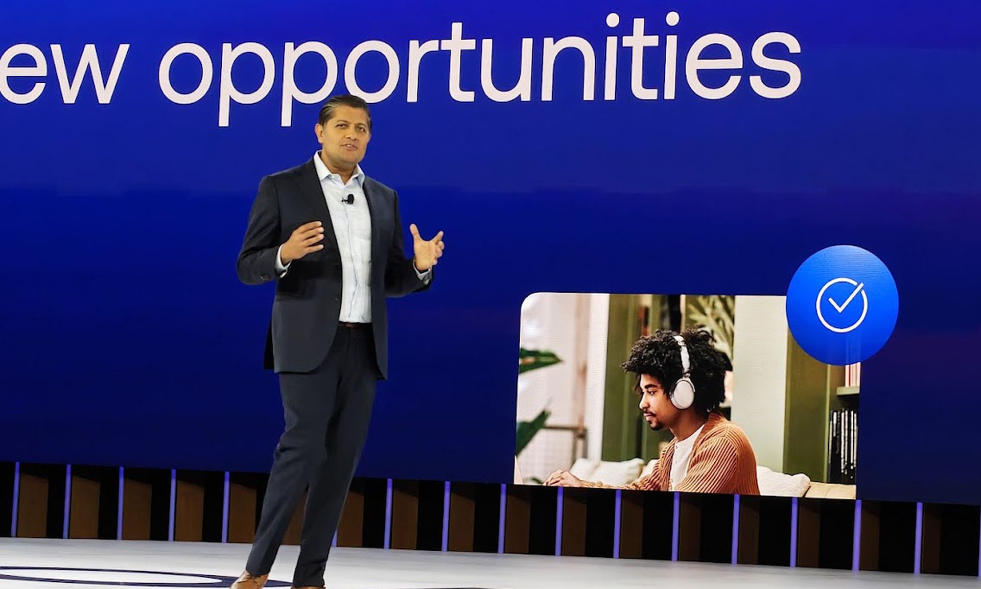 Auth0 President Shiv Ramji speaks at the Oktane 2025 conference in Las Vegas.