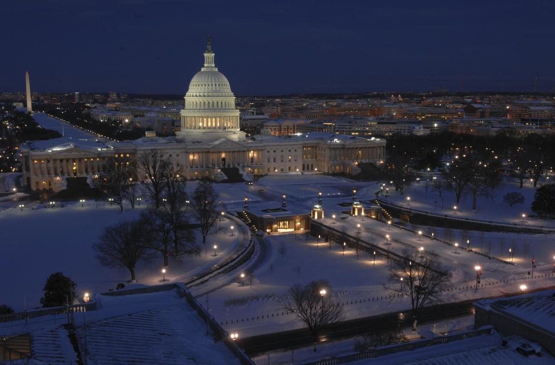 Bi-partisanship has been tough to come by in Washington, D.C., for many years, but today’s SC columnist, Yaniv Bar-Dayan of Vulcan Cyber, says it’s time for the security and IT teams to cooperate around vulnerability remediation. (Credit: Courtesy Architect of the Capitol)