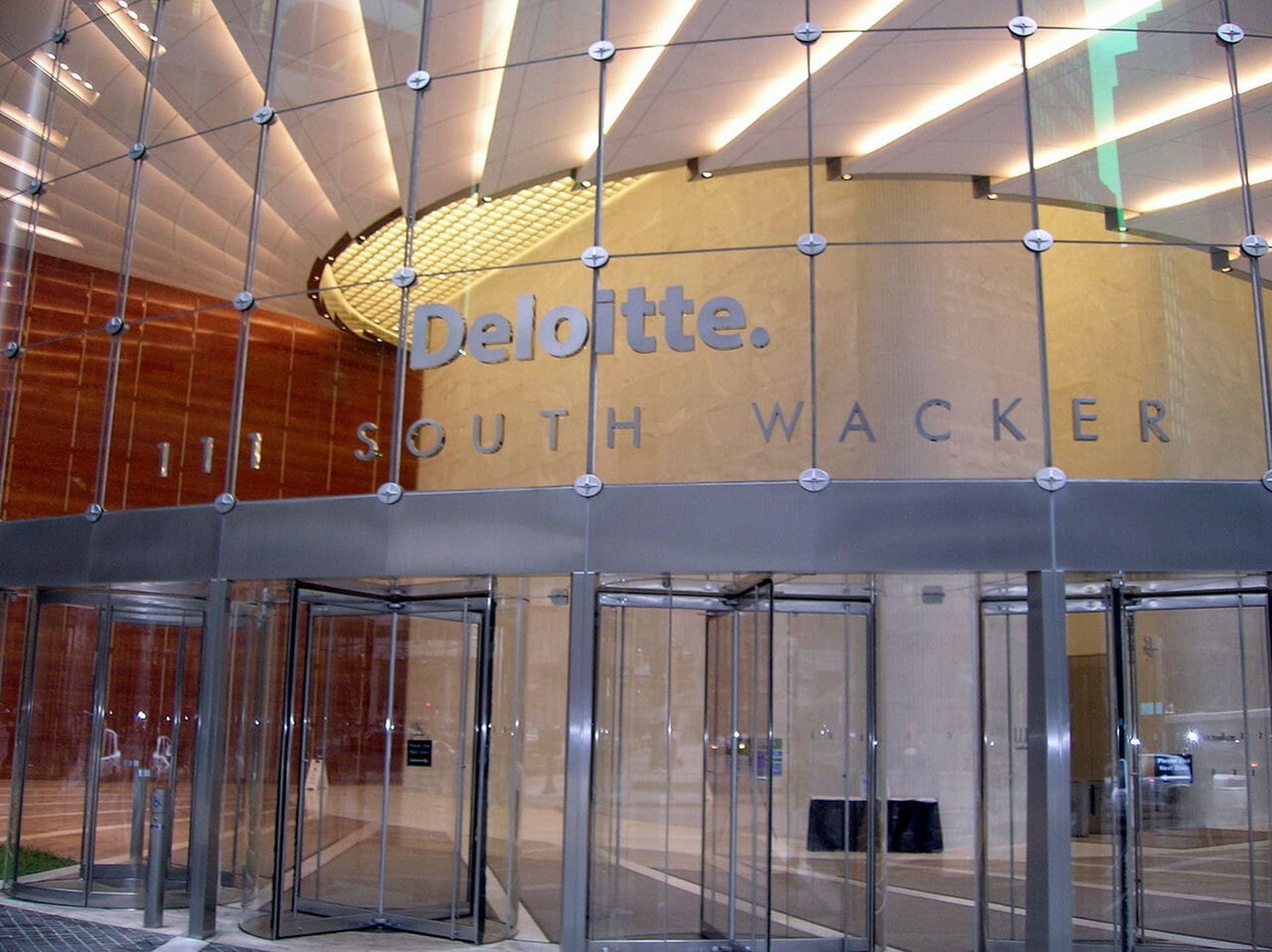 Deloitte’s office in Chicago, Illinois. (Transferred from en.wikipedia to Commons by mblumber.)