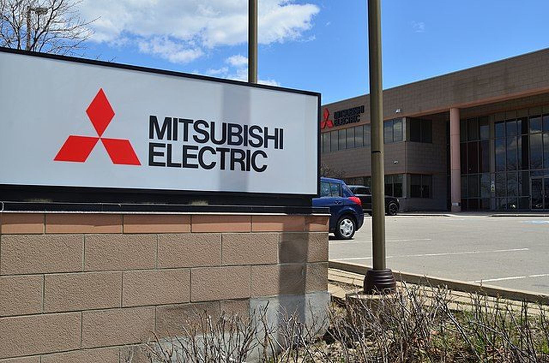 A Mitsubishi Electric office building in Markham, Canada. Researchers detailed five vulnerabilities impacting safety programmable logic controllers that let an attacker view and use the username and password to authenticate themselves. (Credit: Wikimedia Commons)