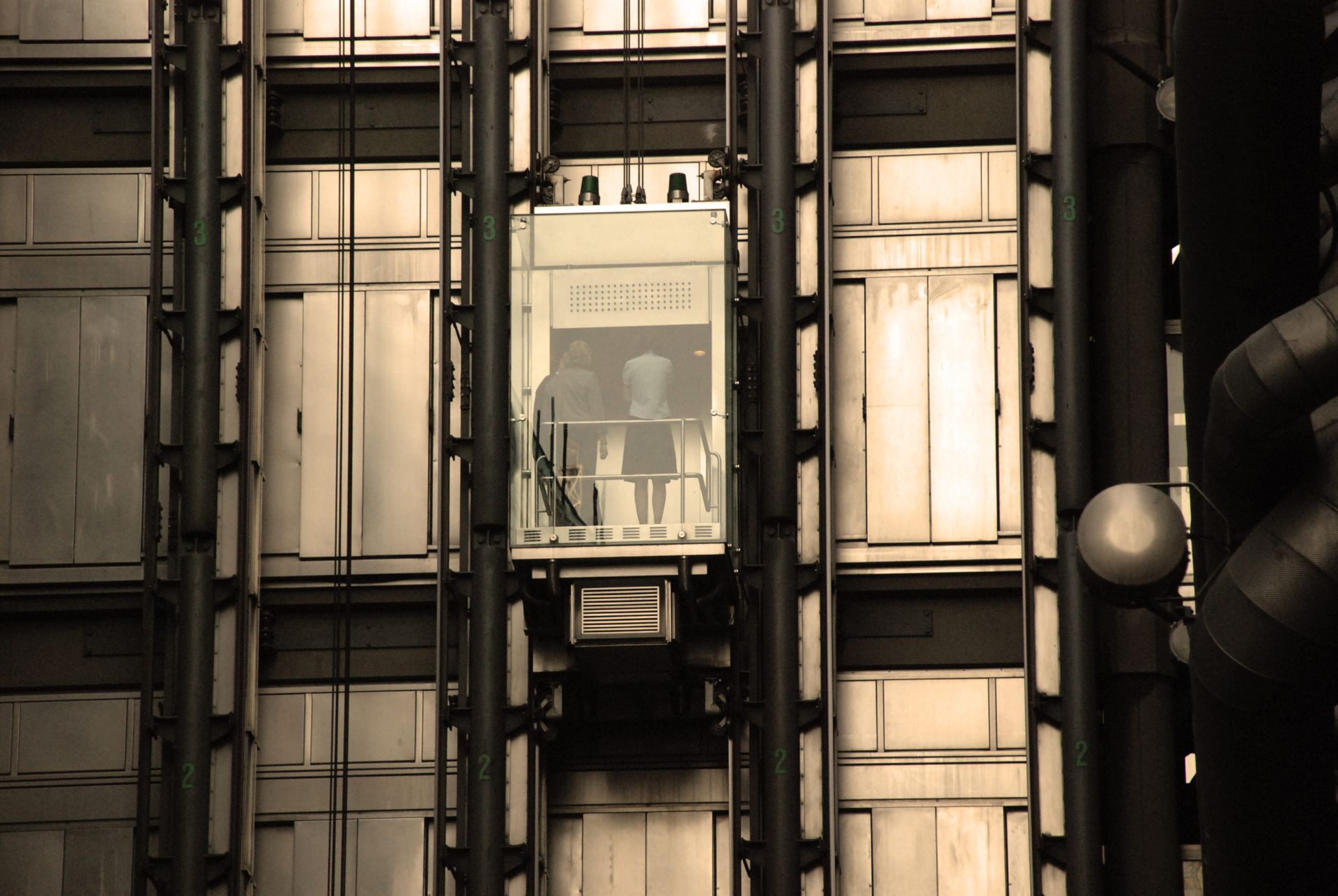 Lloyds of London elevator as seen from the exterior (photo dpvisions / iStock / Getty Images)