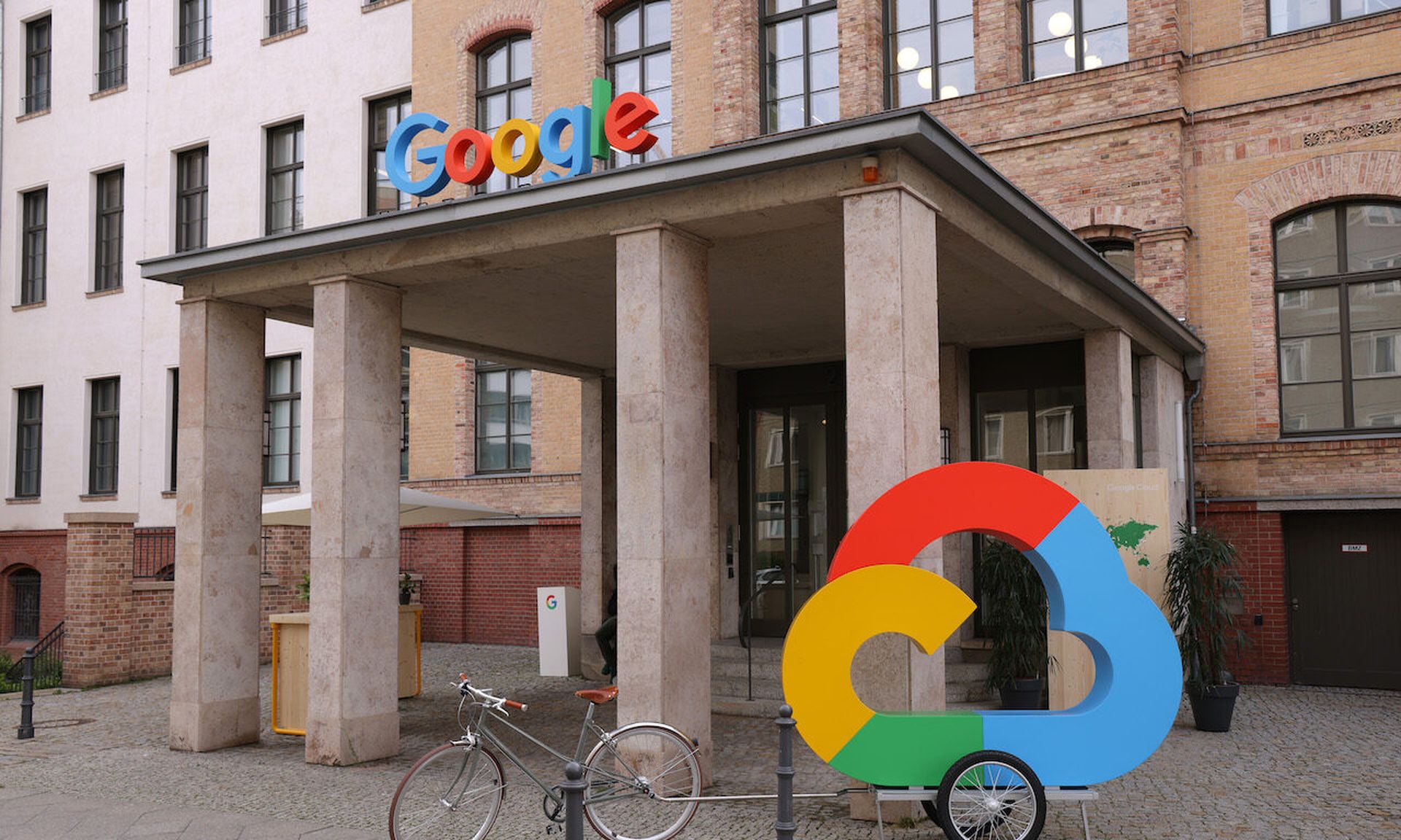 The Google corporate logo and Google Cloud logo stand outside the Google Germany offices on August 31, 2021 in Berlin, Germany. Today’s columnist, Andrew Maloney of Query.AI, says Google Cloud’s recent acquisition of Siemplify spells the end for the stand-alone, pure-play SOAR vendors. (Photo by Sean Gallup/Getty Images)