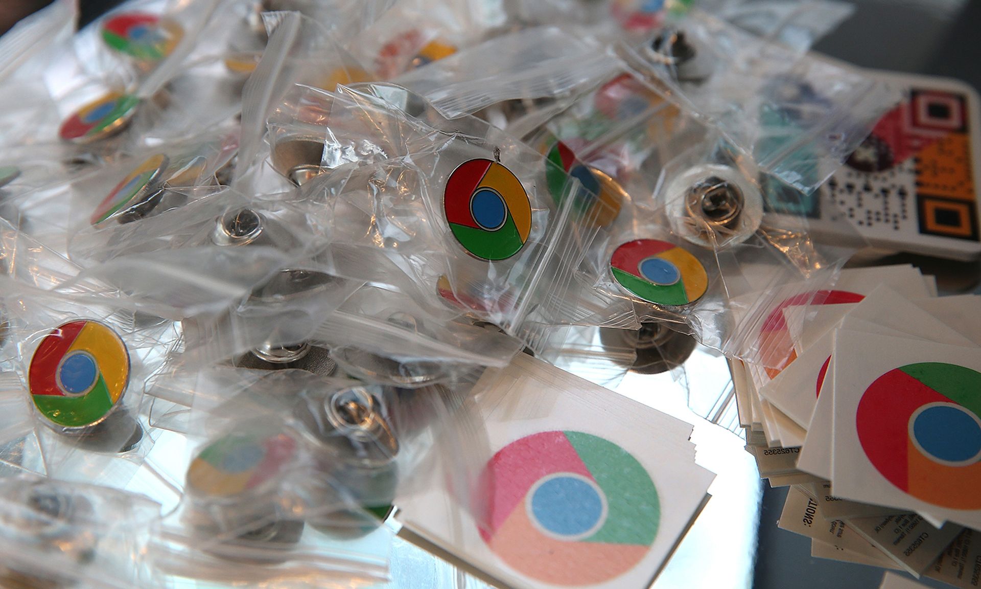 Google Chrome pins and stickers