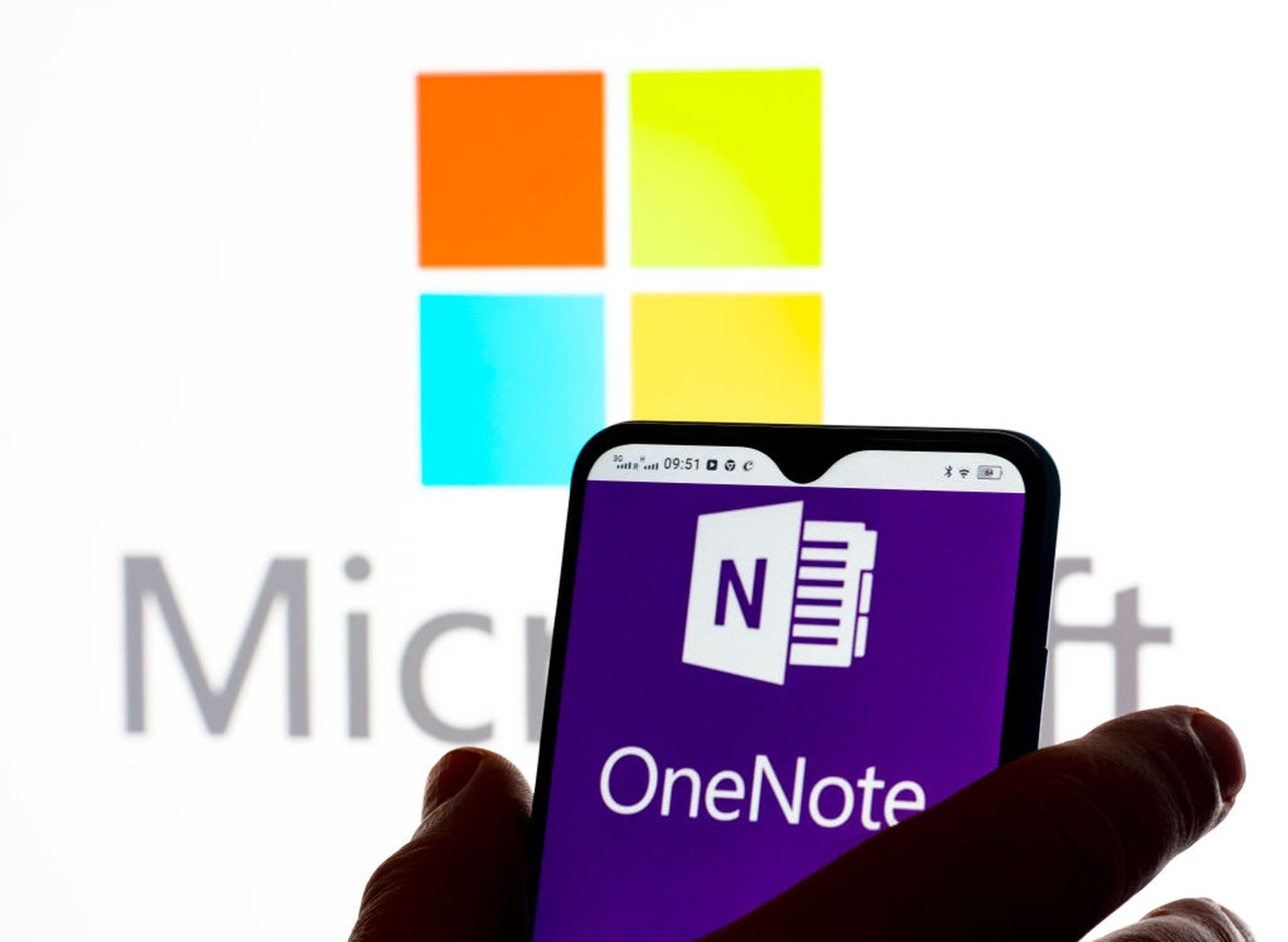 UKRAINE &#8211; 2022/01/09: In this photo illustration a Microsoft OneNote logo seen displayed on a smartphone. (Photo Illustration by Igor Golovniov/SOPA Images/LightRocket via Getty Images)