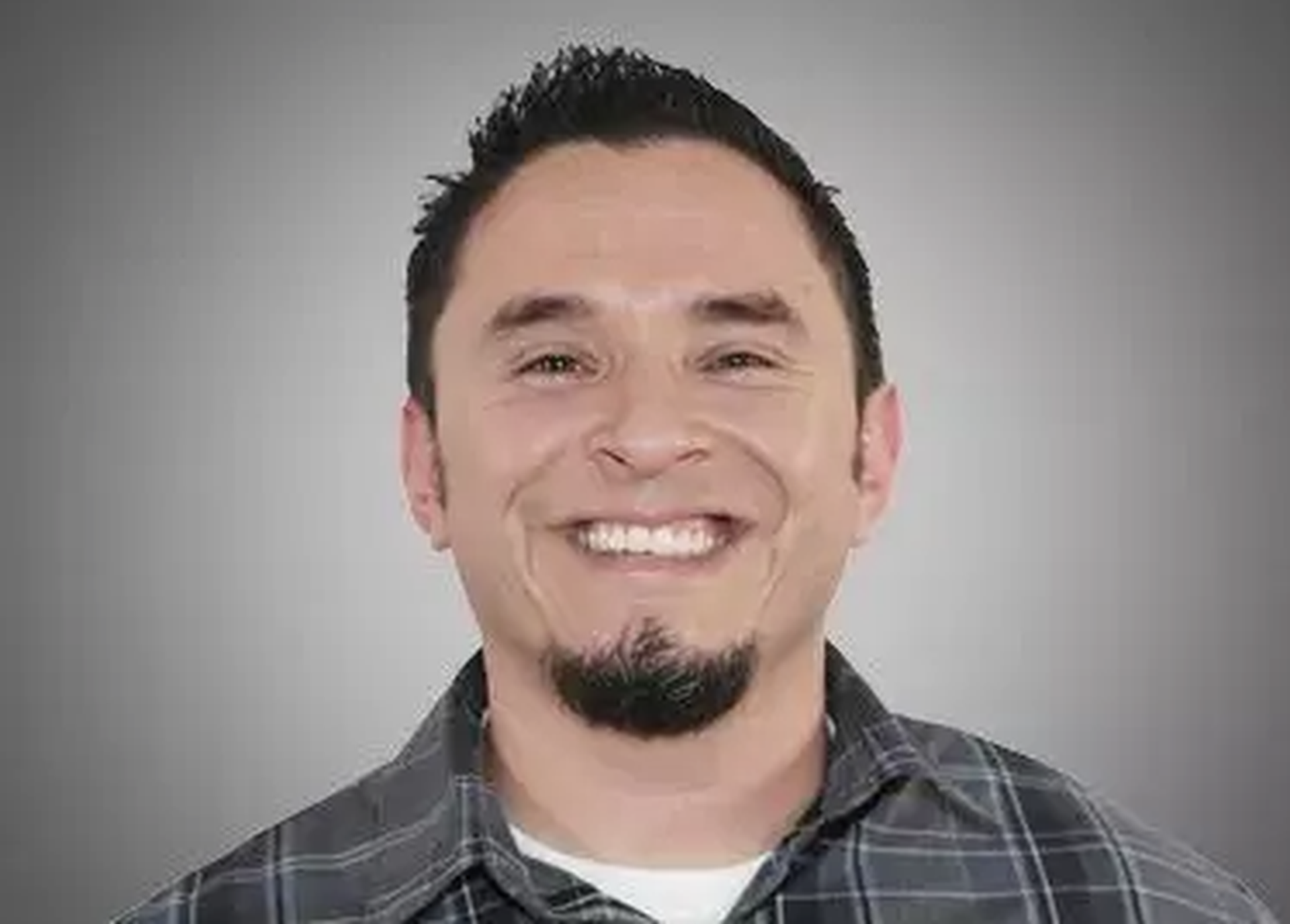 Ray Espinoza