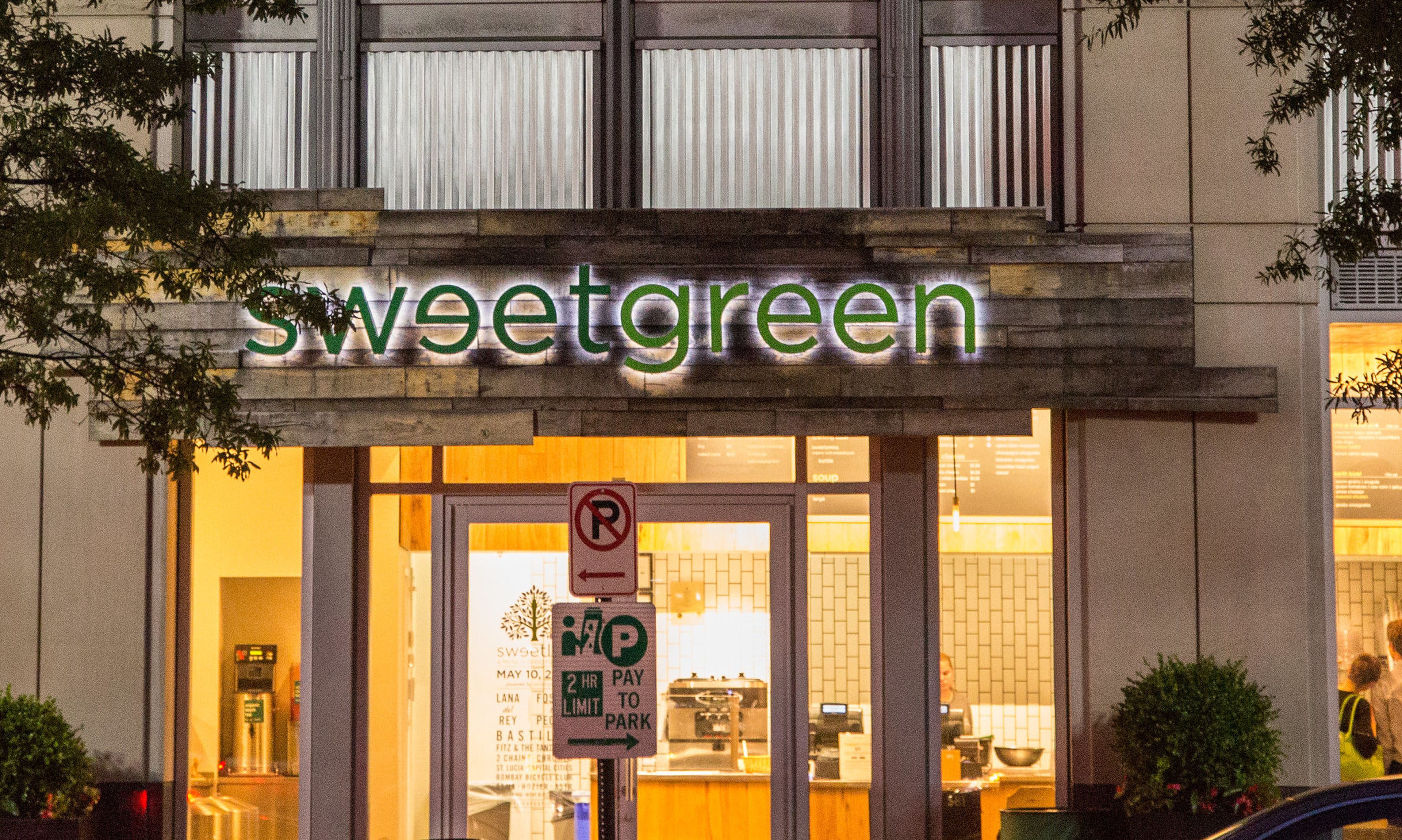 (&#8220;sweetgreen – Ballston, Arlington&#8221; by Tony Webster is licensed under CC BY 2.0)