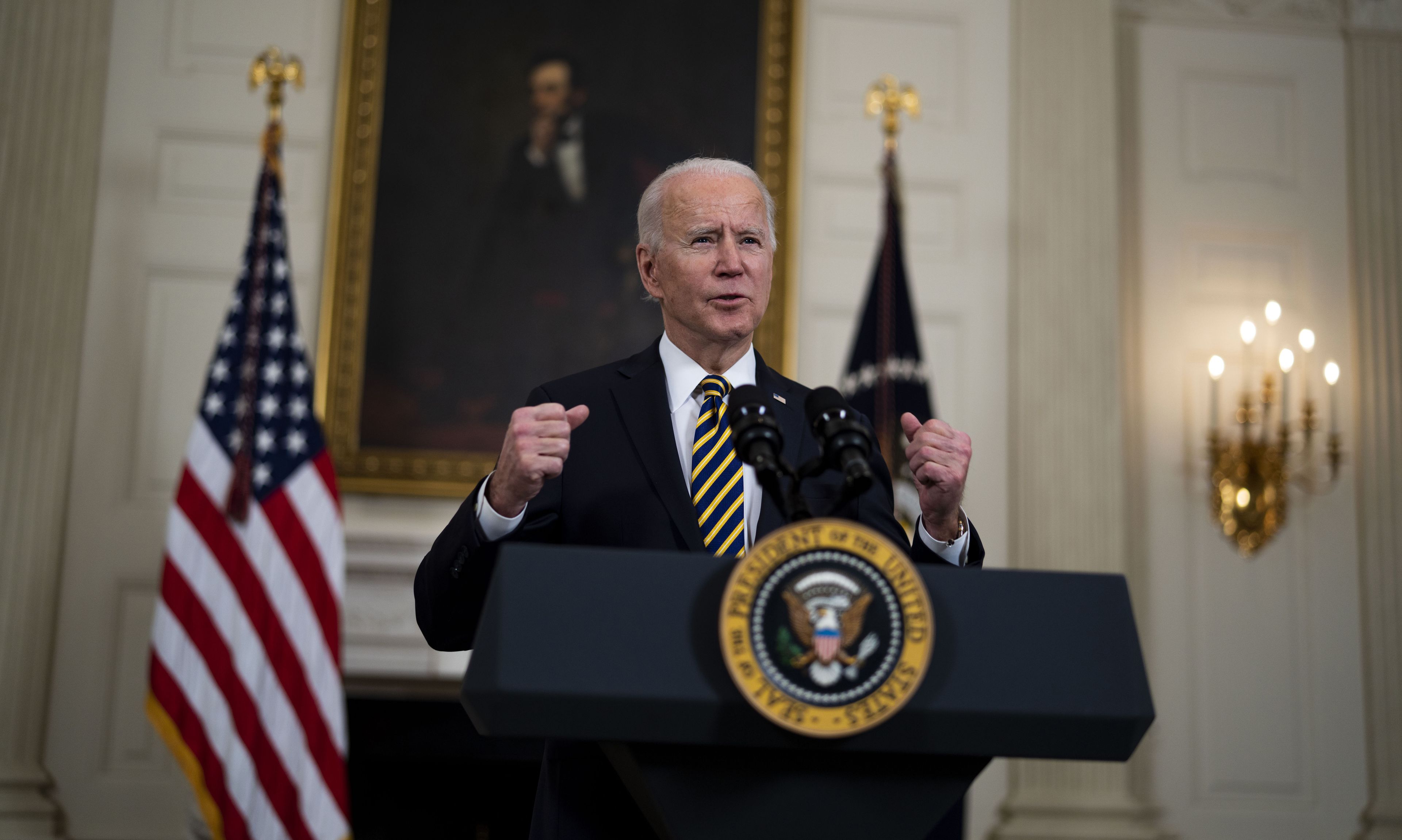 WASHINGTON, DC &#8211; FEBRUARY 24: U.S. President Joe Biden speaks at an event to sign an Executive Order on the economy with Vice President Kamala Harris February 24, 2021 in the State Dining Room of the White House in Washington, DC. The order is intended to address a global shortage of semiconductors, or computer chips, as well as a multi-secto...