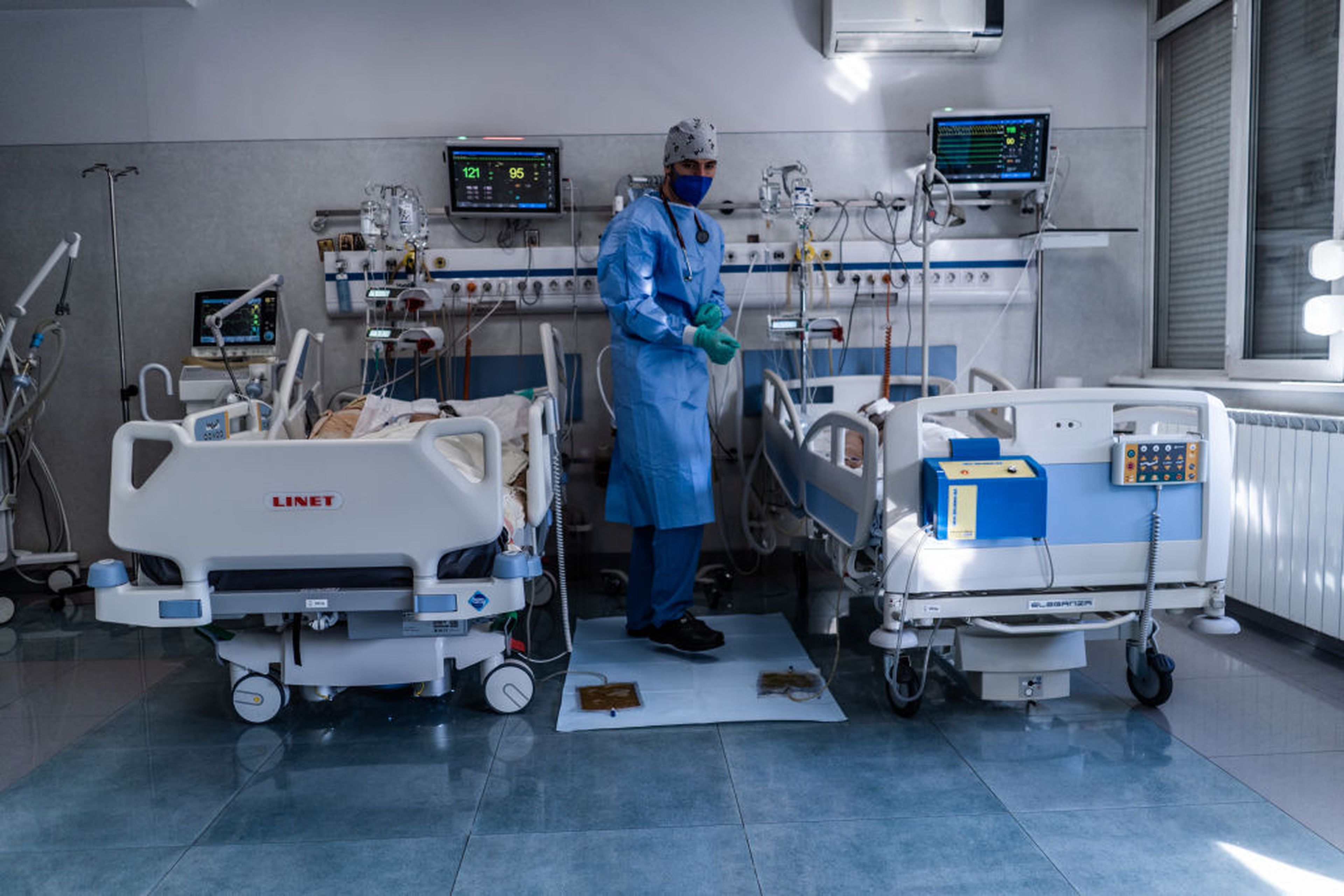 A large hospital can leverage thousands of connected medical devices, but locating and securing those vulnerable endpoints is an ongoing challenge for all providers. (Photo by Hristo Rusev/Getty Images)